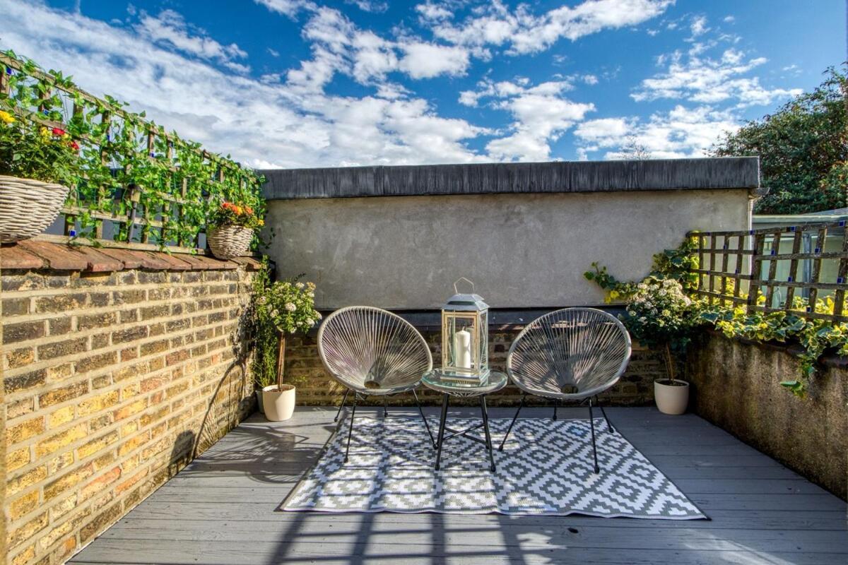 Chic 1bed And Terrace In Battersea * Londra