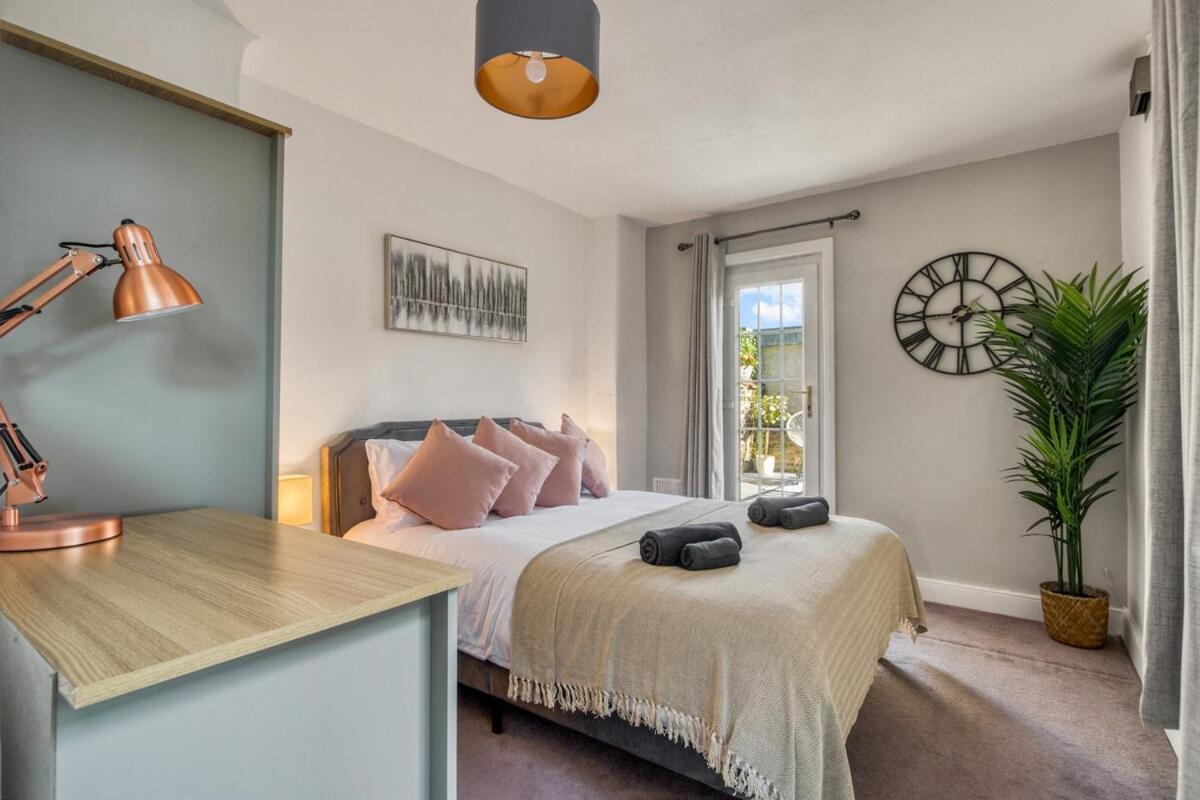 Appartamento Chic 1bed And Terrace In Battersea Londra